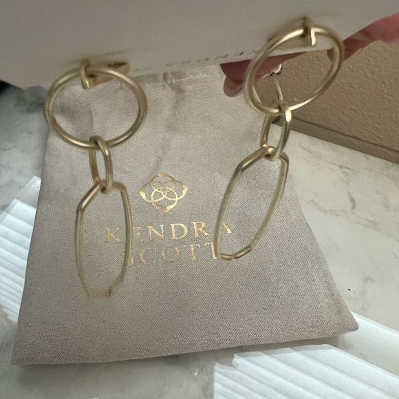 Kendra Scott earrings - Picture 6 of 11